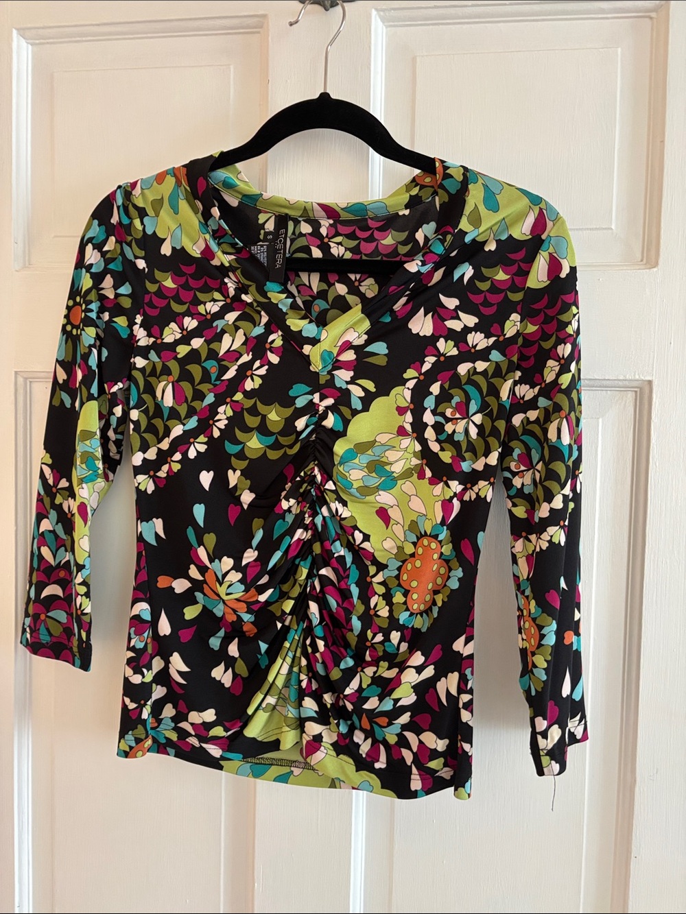 Etcetera Black Multicolor Ruched Long Sleeve V-Neck Top
